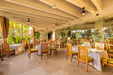 Omaggio Restaurant in Nuevo Nayarit